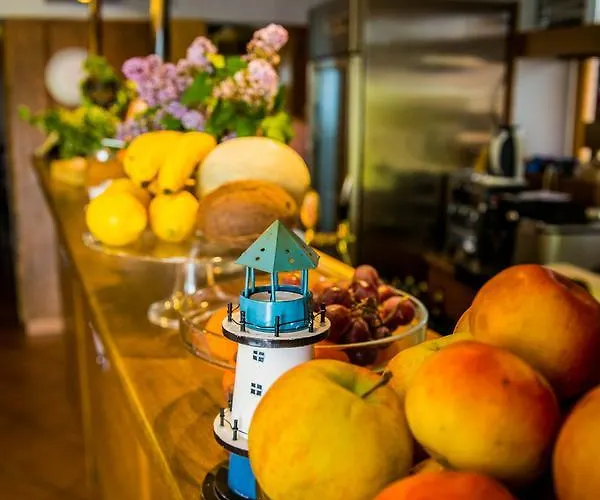 Miasteczko Portowe Uraz